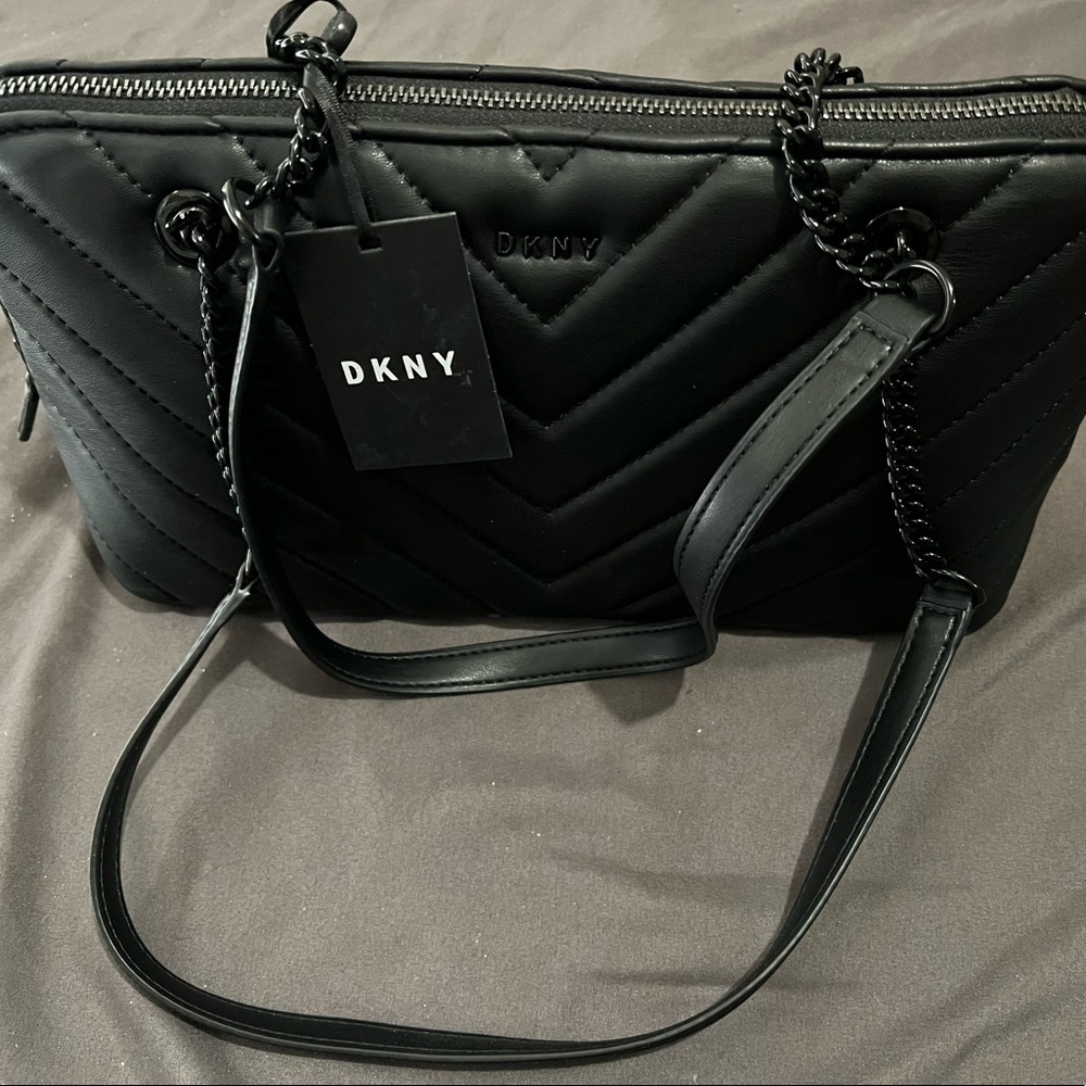 Beautiful DKNY purse. Never used. Tags still on.